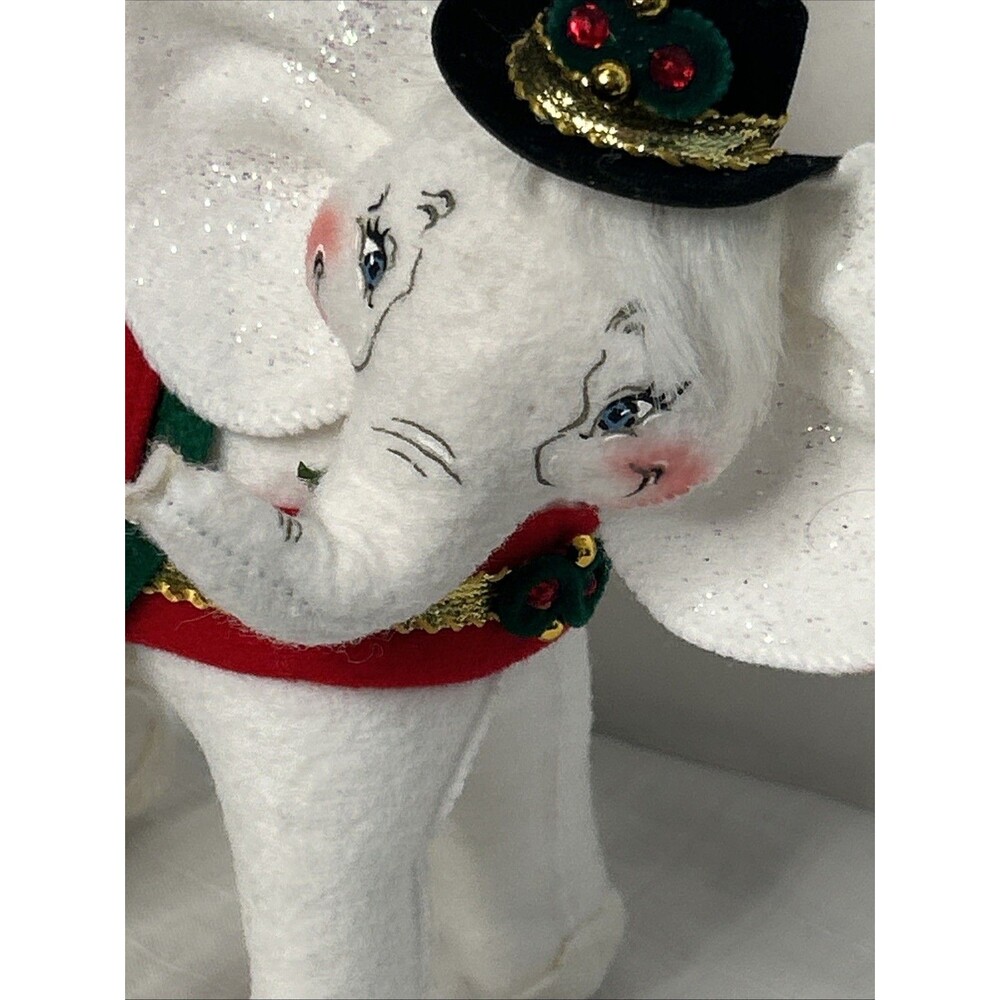 Annalee Elephant Circus Christmas Elegant 7” 2008 Top Hat White Elephant - Picture 3 of 5